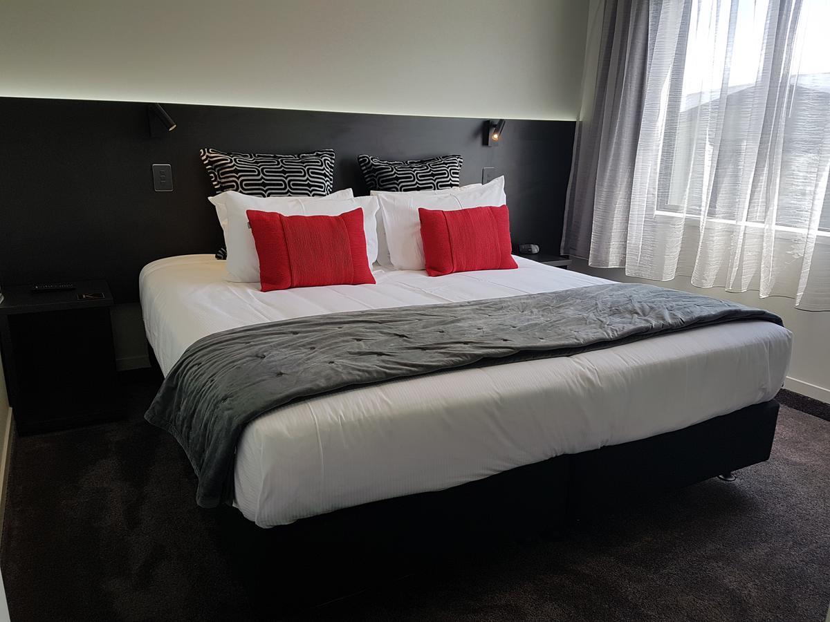 Kings On Peace Motel Rotorua Bagian luar foto